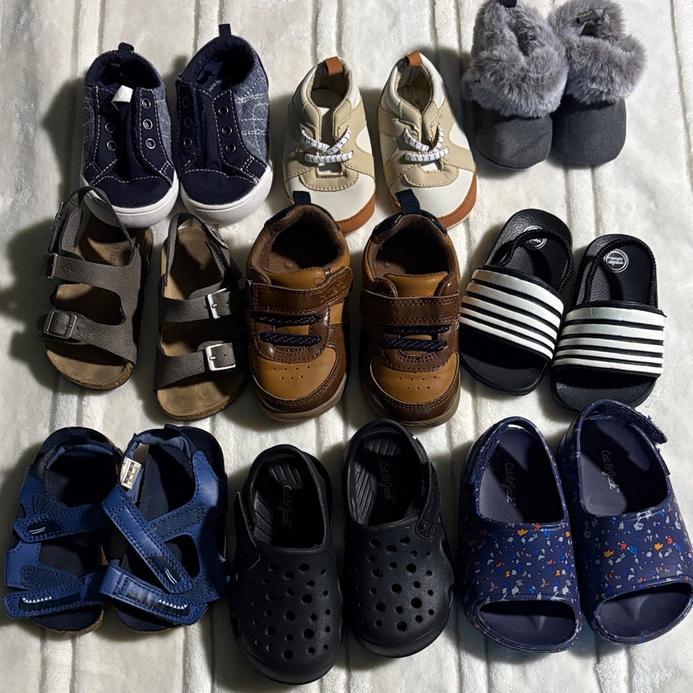 Infant and toddler boys shoes
